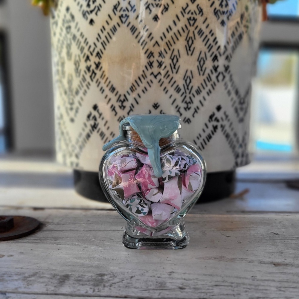 small house decor/small decorative jar